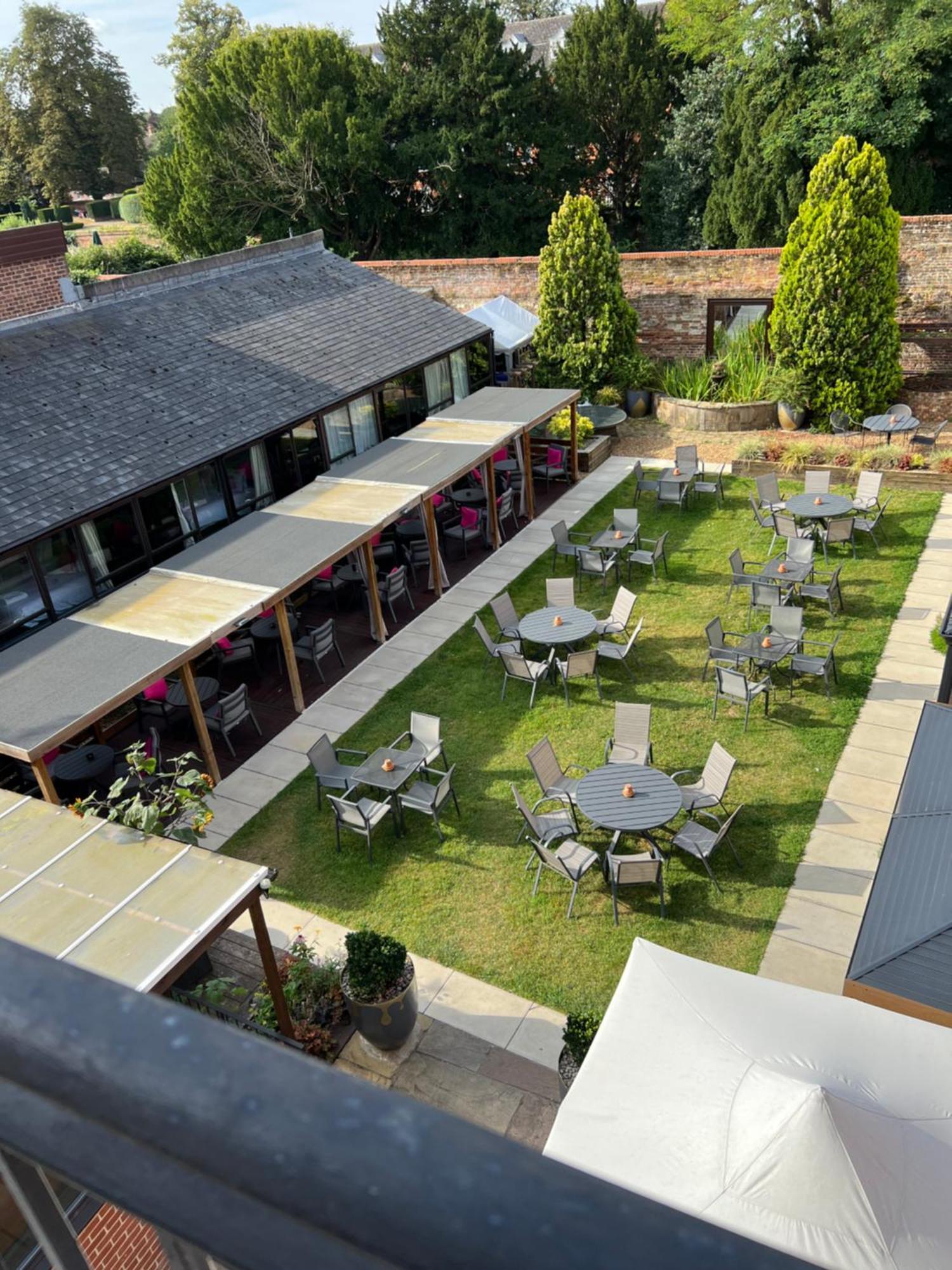 Kings Hotel Newmarket  Buitenkant foto